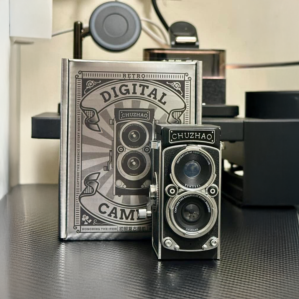 Mini Retro™ Digital TLR Camera
